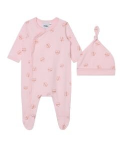 Set de caciula si pijama tip salopeta