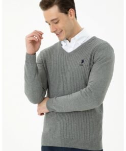 Pulover slim fit cu decolteu in V si model torsade