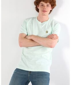 Tricou cu detaliu brodat
