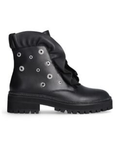 Ghete de piele cu segmente sintetice si decupaje metalice