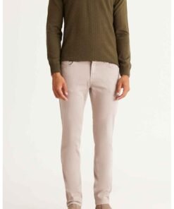 Blugi slim fit cu talie medie