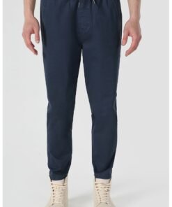 Pantaloni cu talie medie si snur