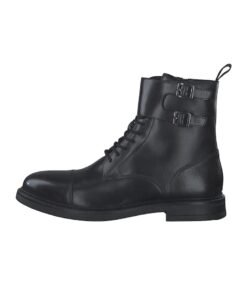 Ghete din piele