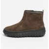 Ghete de piele intoarsa Ground