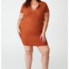 Rochie mini cu decolteu valurit
