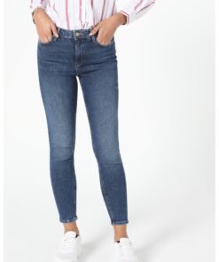 Blugi crop cu talie inalta