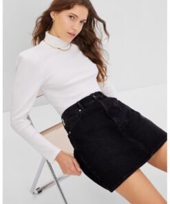 Bluza cu striatii si maneci bufante