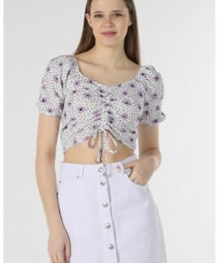Bluza crop cu snur de ajustare frontal