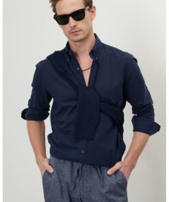 Camasa slim fit cu guler fixat cu nasturi