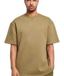 Tricou lejer cu decolteu la baza gatului