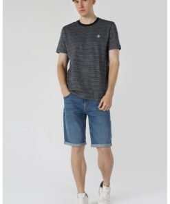 Tricou in dungi cu decolteu la baza gatului