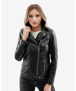 Jacheta biker de piele si inchidere asimetrica