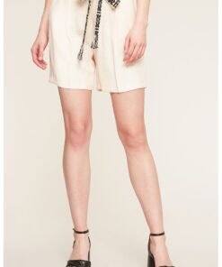 Pantaloni scurti cu model etnic si cordon in talie