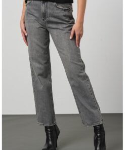 Blugi crop relaxed fit