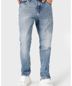 Blugi relaxed fit cu talie medie