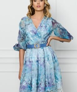 Rochie Doina bleu cu imprimeuri florale si curea in talie