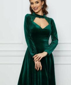 Rochie Moze verde din catifea cu decupaj la decolteu si paiete