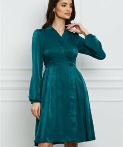 Rochie Moze verde satinata cu aspect petrecut