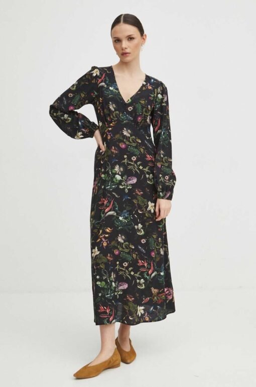 Rochie culoarea negru Medicine maxi evazata