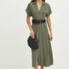 Rochie culoarea verde Medicine midi evazata