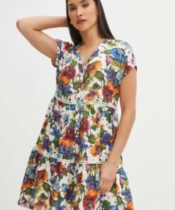 Rochie culoarea bej Medicine midi oversize