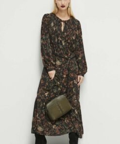 Rochie midi Medicine drepta